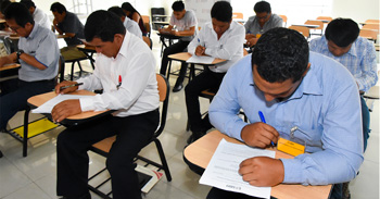Perú superará los mil especialistas certificados en bienes estatales  este año